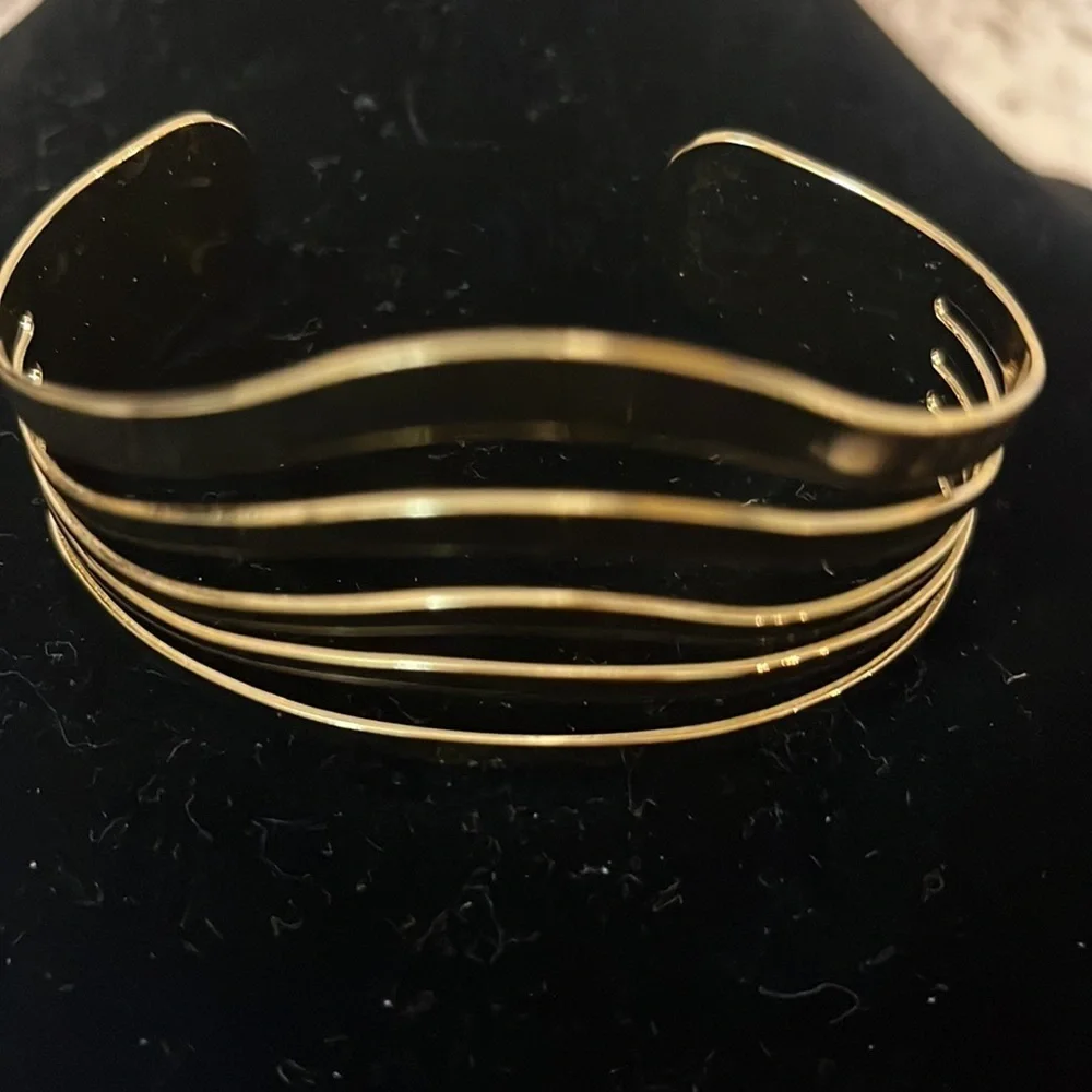 Gold Sculptural Wave Cuff Bangle | Modern Multi-Band Statement Bracelet
